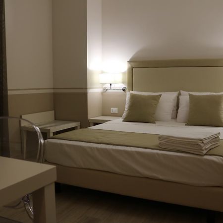 Eunice Bed And Breakfast 산비토로카포 외부 사진